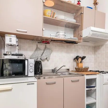 Διαμέρισμα With Parking Space - 23561