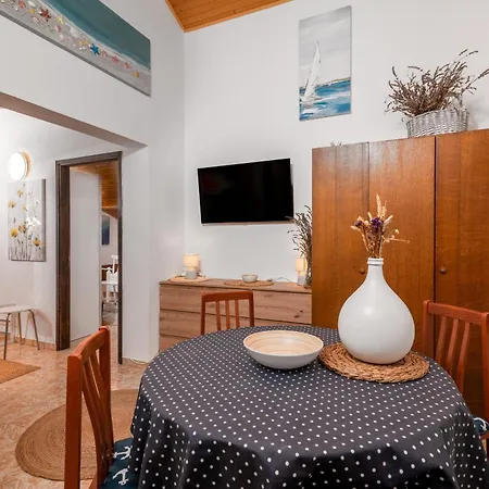 Apartment With Parking Space - 23561