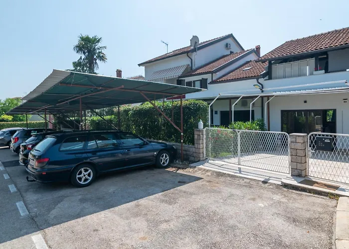 With Parking Space - 23561 Апартаменти *