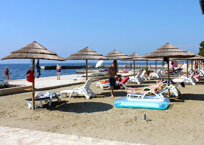 Апартаменти With Parking Space - 23561