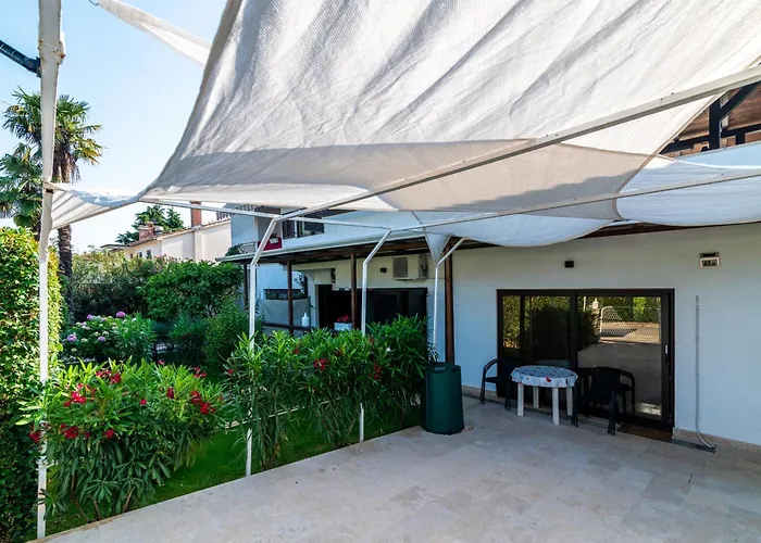 With Parking Space - 23561 * Poreč